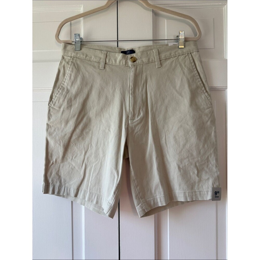 NWT Men's Beige Cotton Khaki Shorts - Classic Casual Style size 32